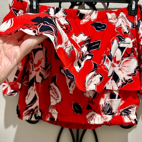 NWT Floral Off the Shoulder Crop Top - Picture 6 of 6